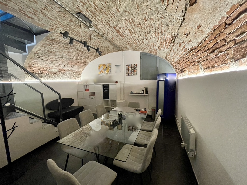 44DD0A70-25ED-450F-9721-C6A4CD57E01A_1_105_c