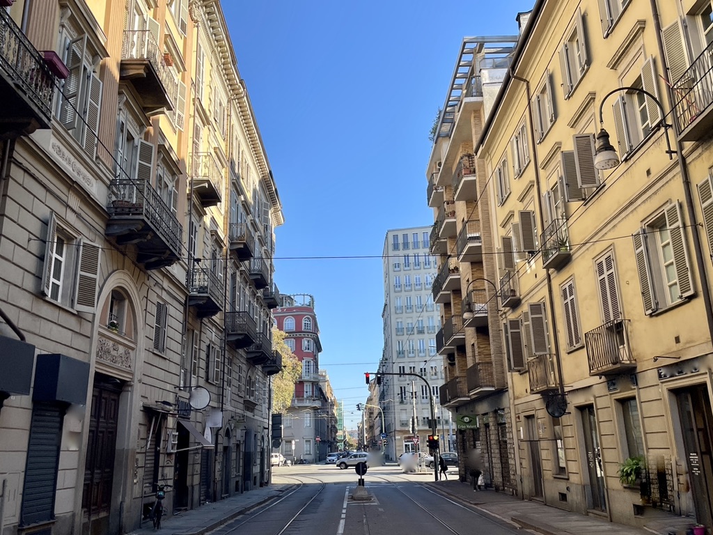 6B249794-CB6E-4F0A-B5BA-C5DB6596214E_1_105_c