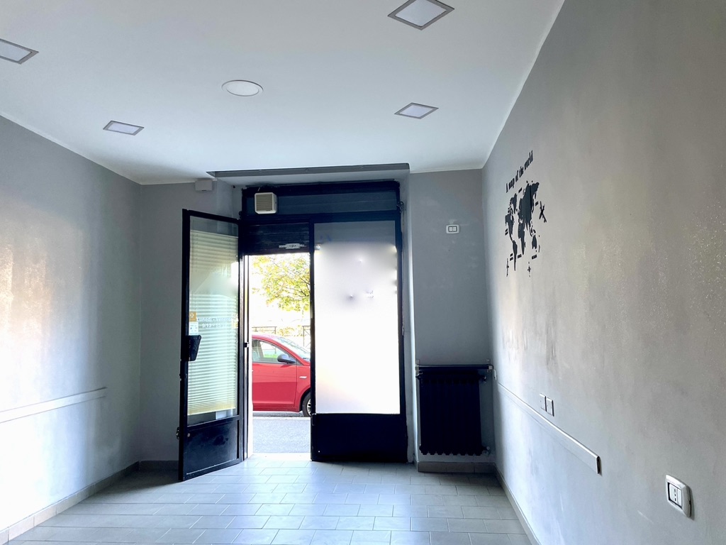 83B62577-D647-424F-A6EB-1343BC86120D_1_105_c