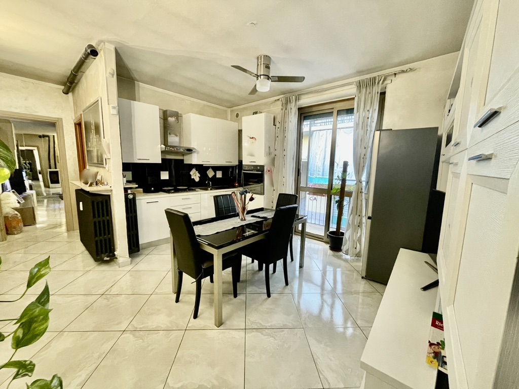 CD895AEE-1FAF-4277-A8FA-022DD801FC12_1_105_c