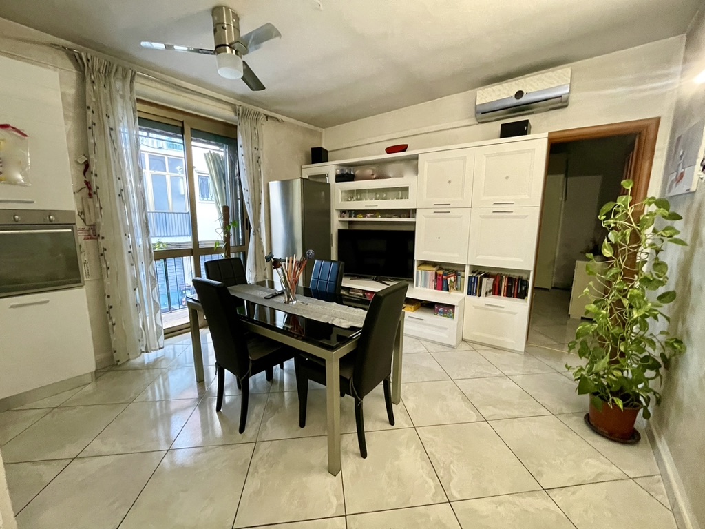 E8D61326-A6C1-429C-B725-32C876145785_1_105_c