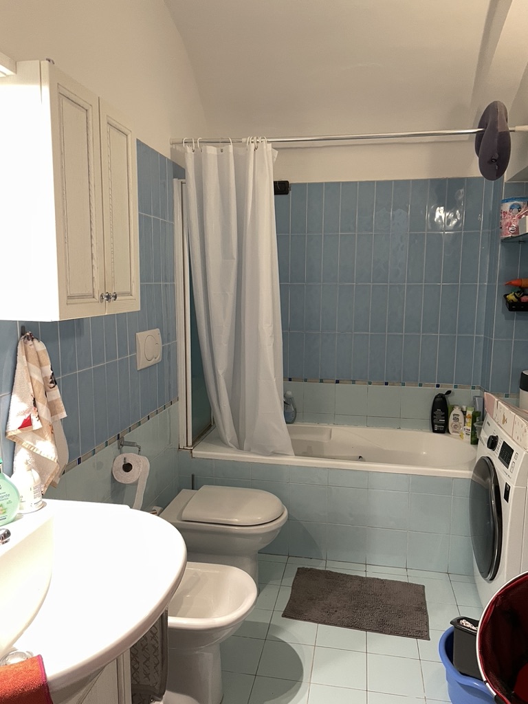 F717FEC5-3F94-4B68-BC10-E35D8639EF2C_1_105_c