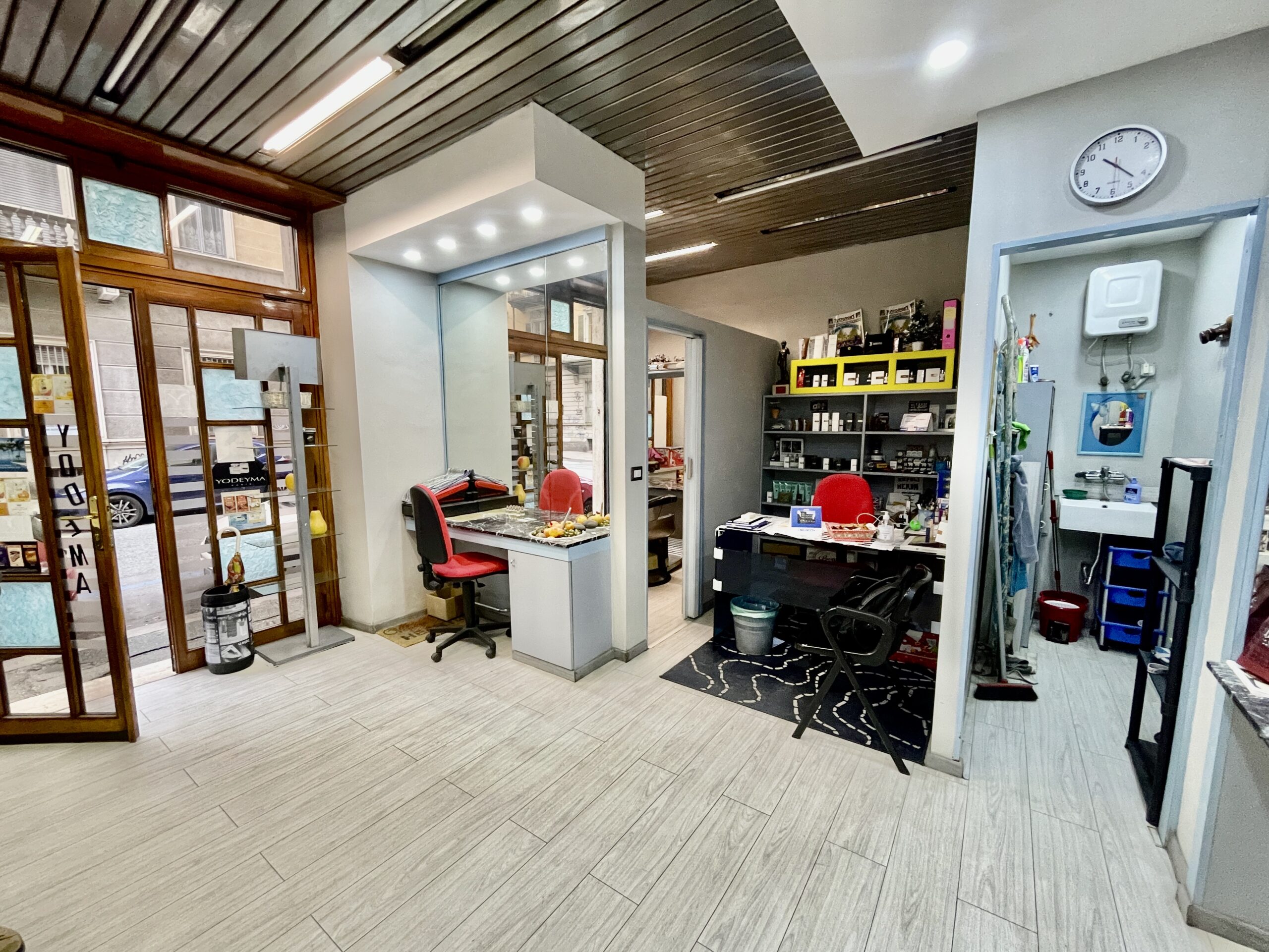 CE25D516-1F59-4FD1-ADAC-C4E2CD098668_1_201_a