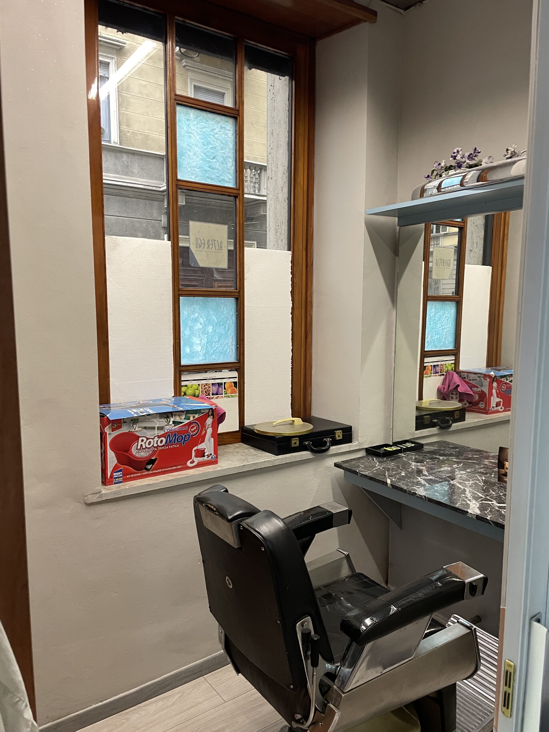 D27E9F43-72B6-4CEE-AD73-51AC39C88287