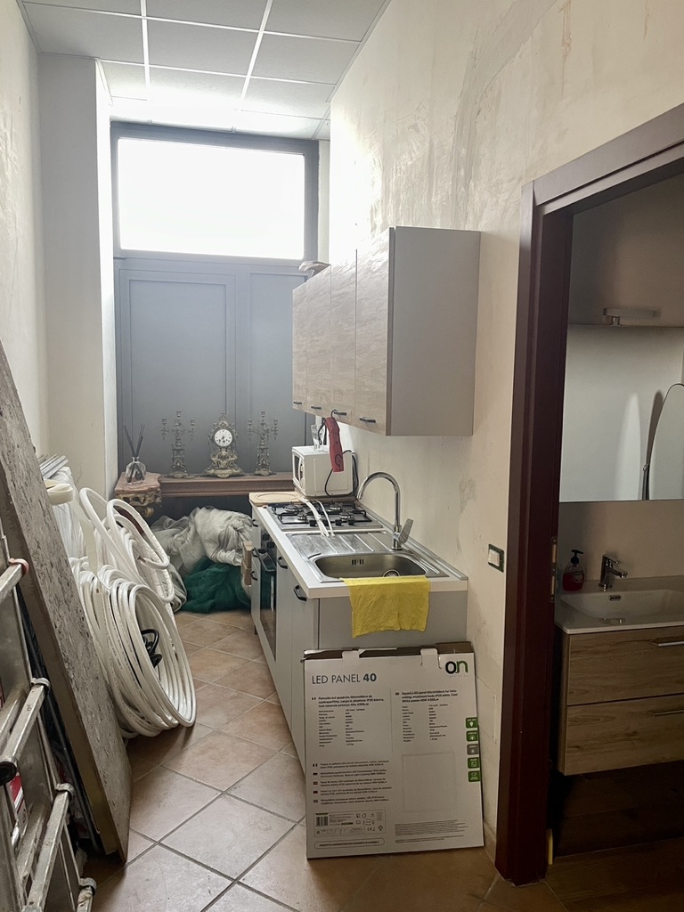 175C5C19-7914-4A69-A4DB-A04CDB316018_1_105_c